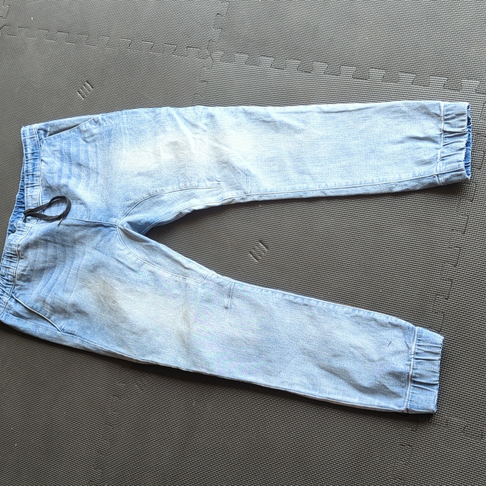 PacSun light wash joggers size extra large skinny.